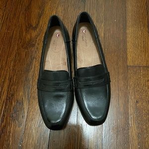 Women's Black Loafers - Clarks. Size 6.